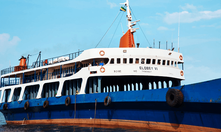 Naviguer en 2026 ne se limite plus à choisir une destination, mais à sélectionner une escale qui respecte activement l'écosystème marin